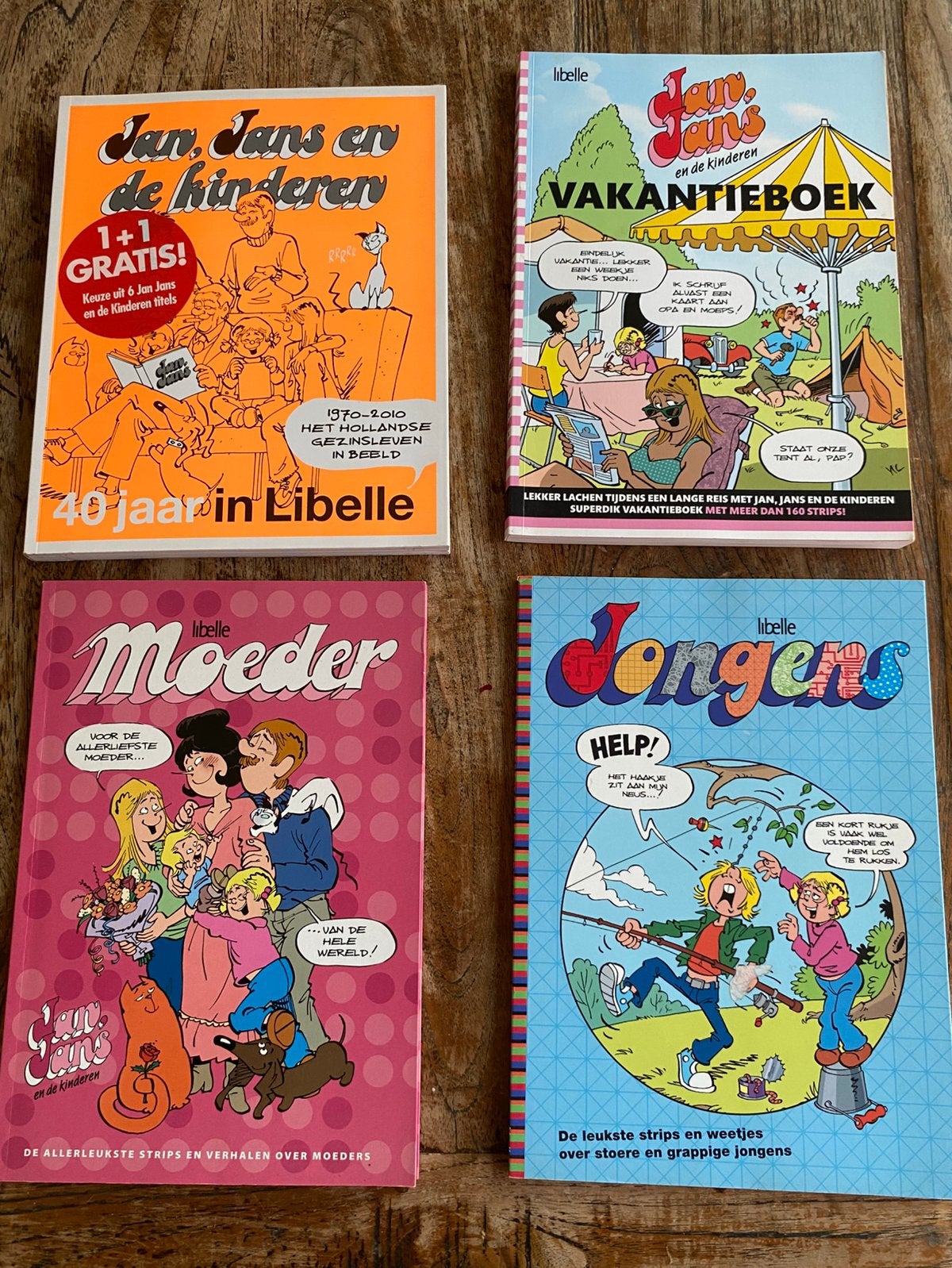 Jan Jans en de kinderen, 2x Vakantieboek en 2x thema strips, Eén stripboek, Ophalen of Verzenden, Gelezen