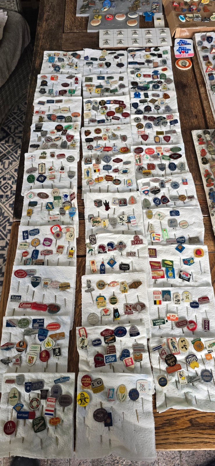 Grote verzameling vintage speldjes en pins, Verzamelen, Ophalen, Gebruikt, Overige onderwerpen, Speldje of Pin