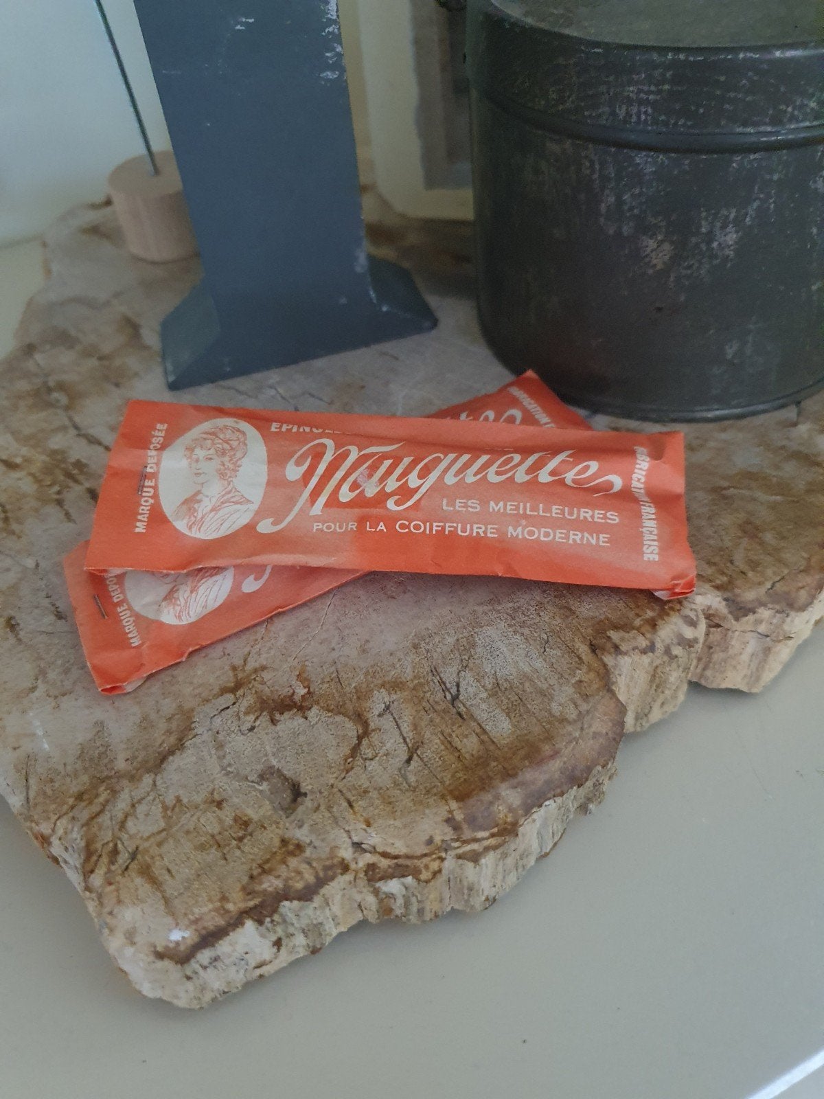 Vintage Muguettes haarspelden in originele verpakking, Antiek en Kunst, Ophalen of Verzenden