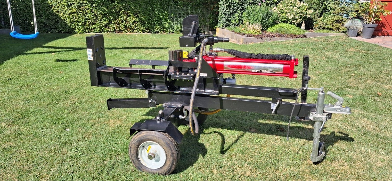 Kantelbare houtklover 22ton drukkracht, Tuin en Terras, Kloofmachines, Ophalen, Gebruikt, Benzine, Liggend