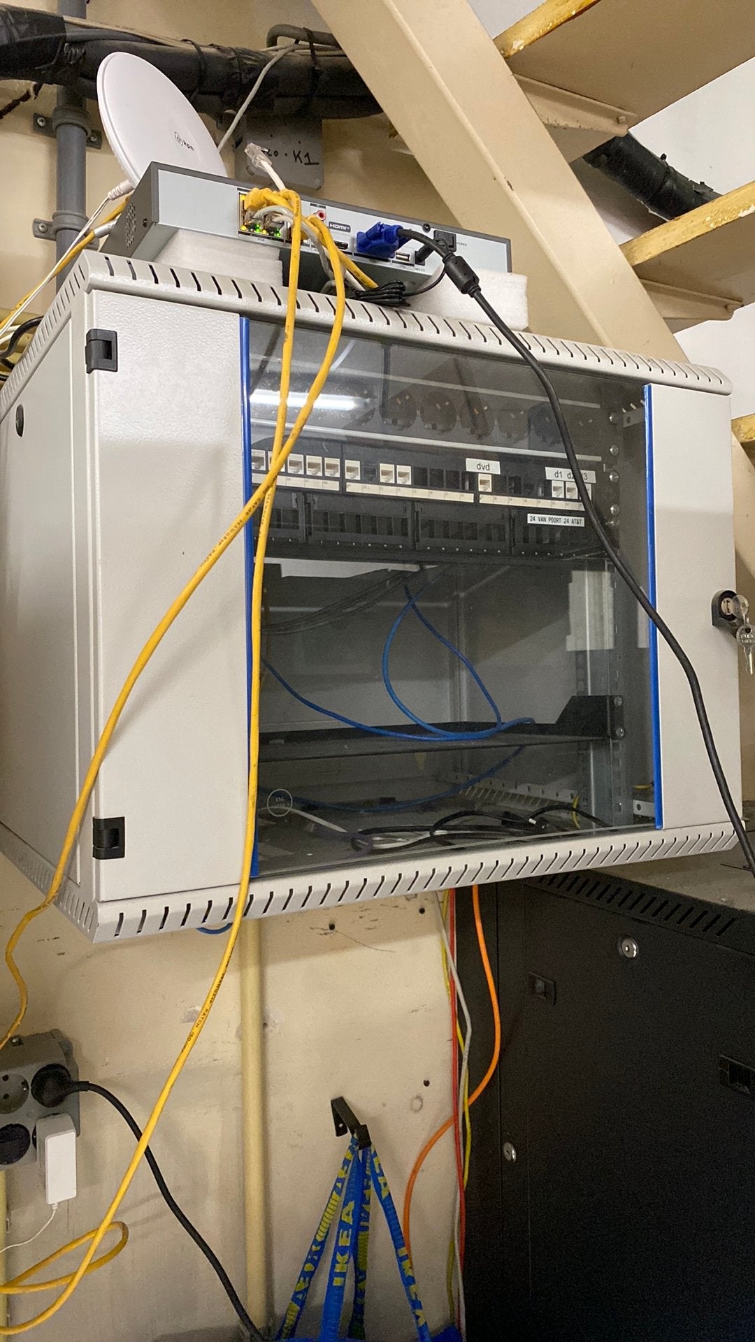 Serverkast, Ophalen, Gebruikt, Glas