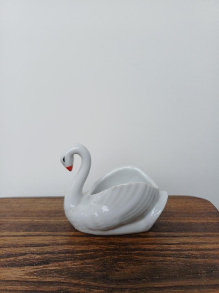 Bloempotje zwaan met rode snavel, Gebruikt, Binnen, Ophalen of Verzenden, Overige vormen