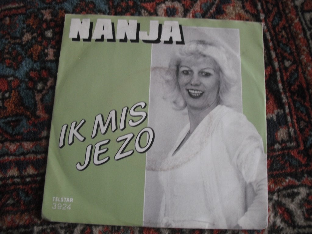 Nanja - Ik mis je zo ( k8), Ophalen of Verzenden, Zo goed als nieuw, 12 inch, Levenslied of Smartlap