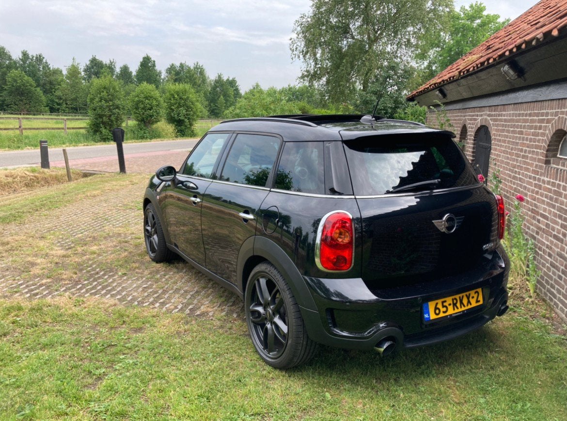 Mini Countryman 1.6 Cooper S AUT 2011 Zwart, Zwart, Particulier, SUV of Terreinwagen, 66 €/maand