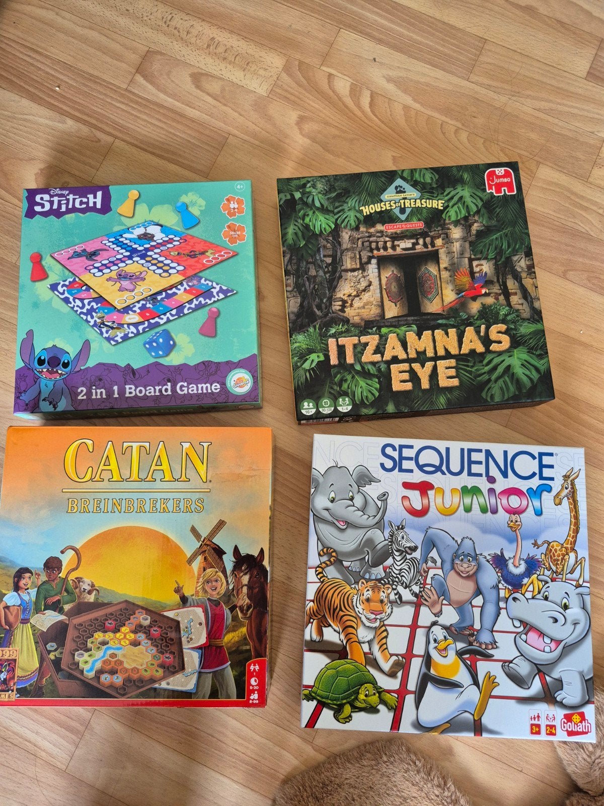 4 bordspellen stich, catan, sequence 4de gratis, Hobby en Vrije tijd, Ophalen of Verzenden, Nieuw