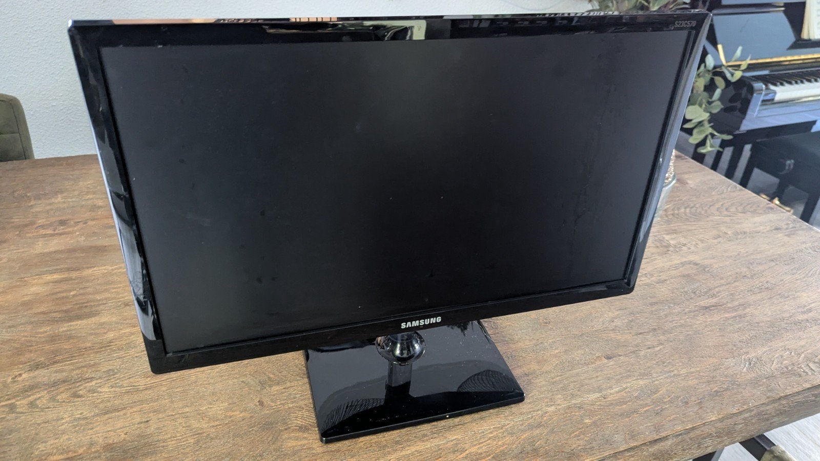 Twee Samsung Full HD monitoren (24 inch), Computers en Software, Ophalen, Zo goed als nieuw, Full HD, 60 Hz of minder