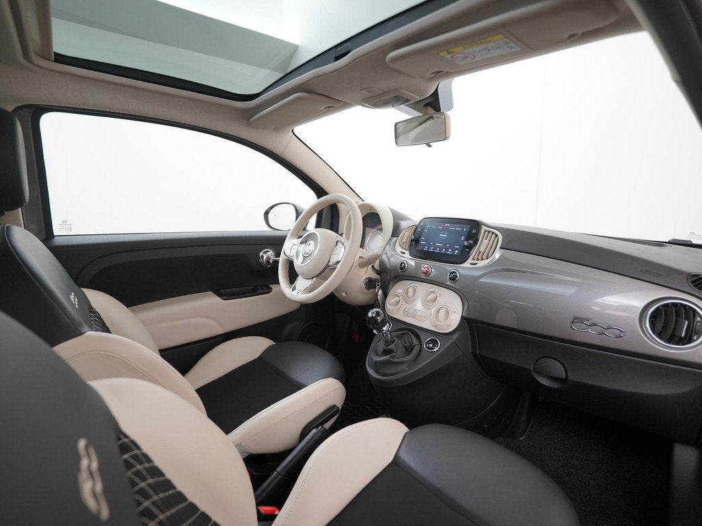 Fiat 500 1.0 Hybrid Dolcevita | Panoramadak | Zondag Open!, Auto's, Fiat, Voorwielaandrijving, 12 maanden, Stof, Gebruikt