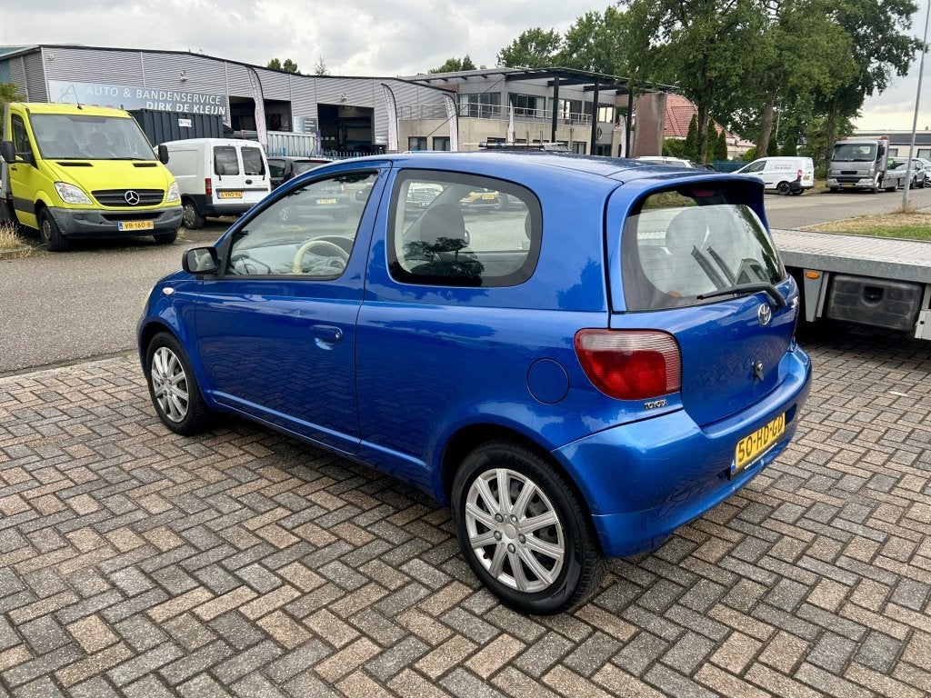 Toyota Yaris 1.3-16V VVT-i - Nwe Apk - Airco (bj 2001), foto 2