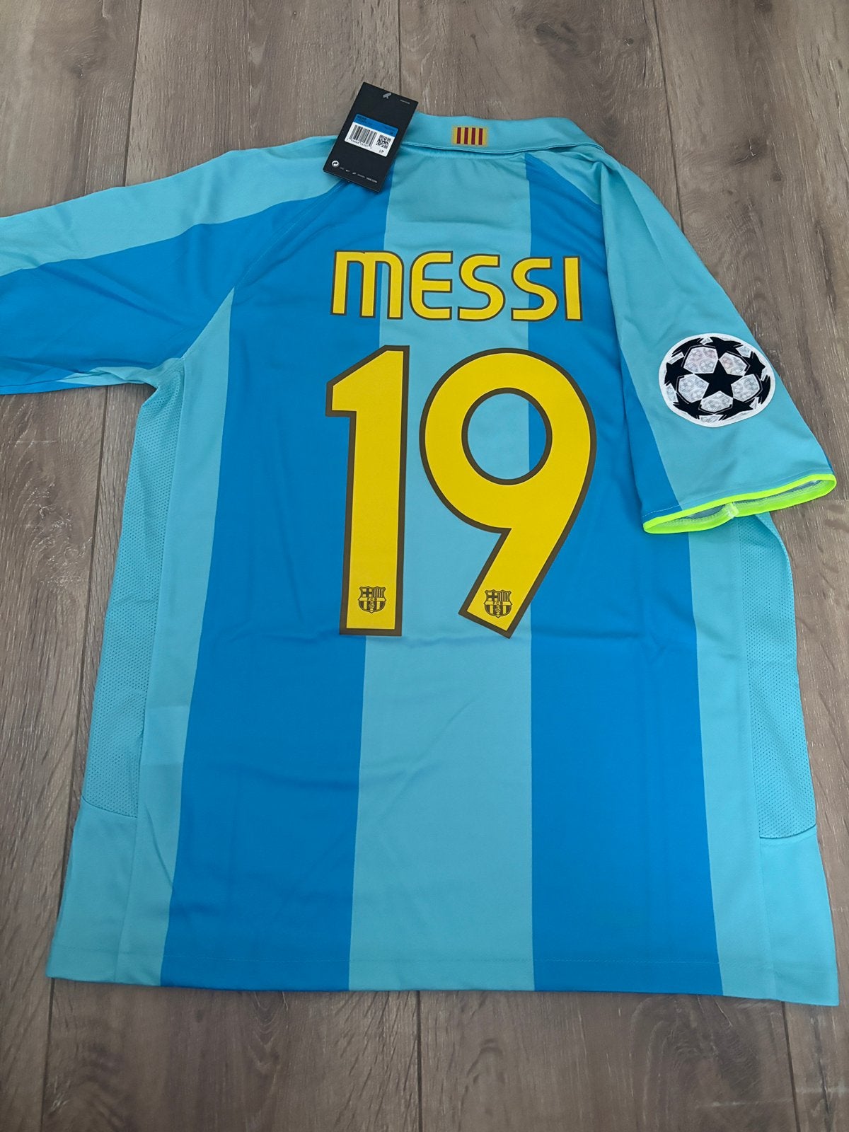 Messi #19 Barcelona shirt maat M, Maat M, Ophalen of Verzenden, Nieuw, Shirt