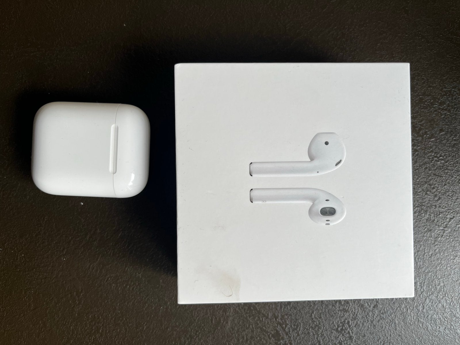 Apple AirPods met Oplaadcase (2e generatie), In-ear, Gebruikt, Bluetooth, Ophalen of Verzenden