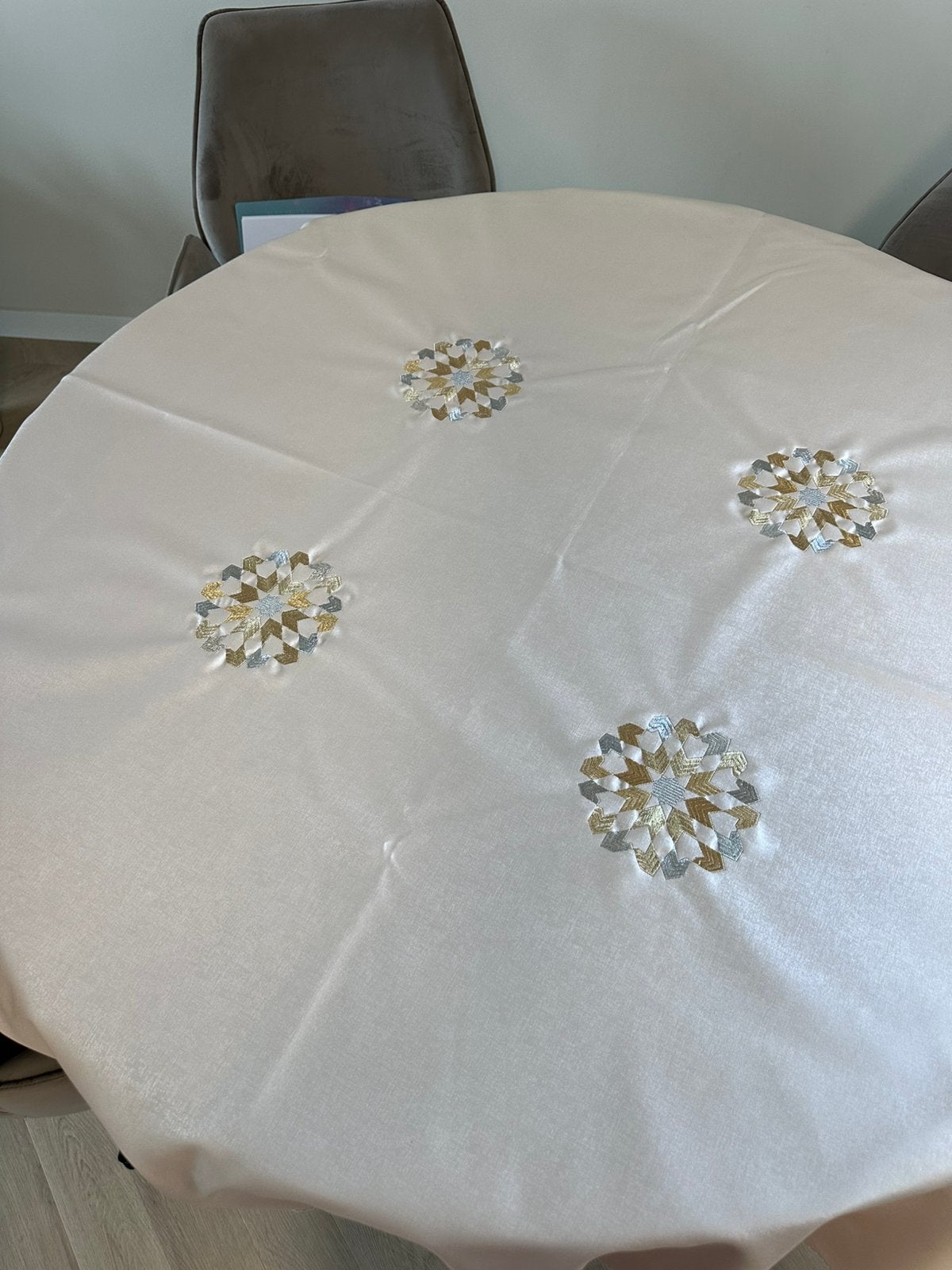 Tafelkleed, 150 cm, Nieuw, Ophalen of Verzenden, Afwasbaar