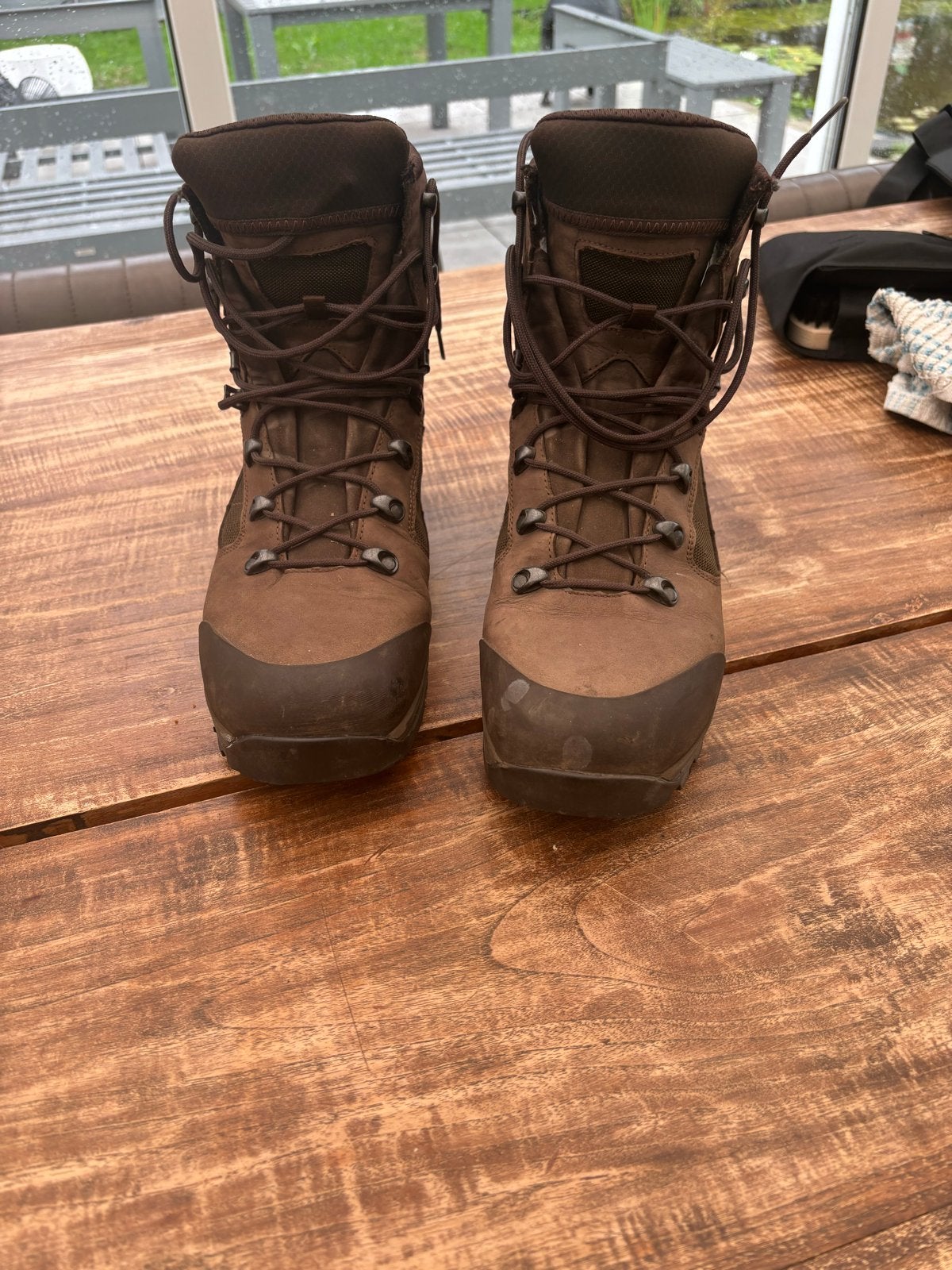Lowa Gore-Tex wandelschoenen - Maat 44.5, Ophalen of Verzenden, Gebruikt, Schoenen