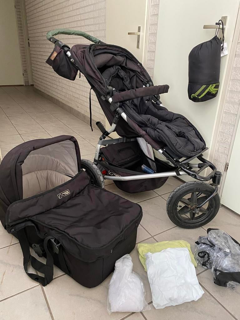 Mountain urban buggy wandelwagen met reiswieg en veel extra, Ophalen, Zo goed als nieuw, Overige merken, Met reiswieg