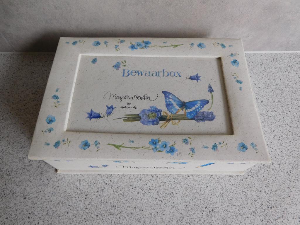 Bewaarbox 20x14x6 cm. Blauwe Vlinders Marjolein Bastin, Vintage, Blauw, Ophalen of Verzenden, Zo goed als nieuw