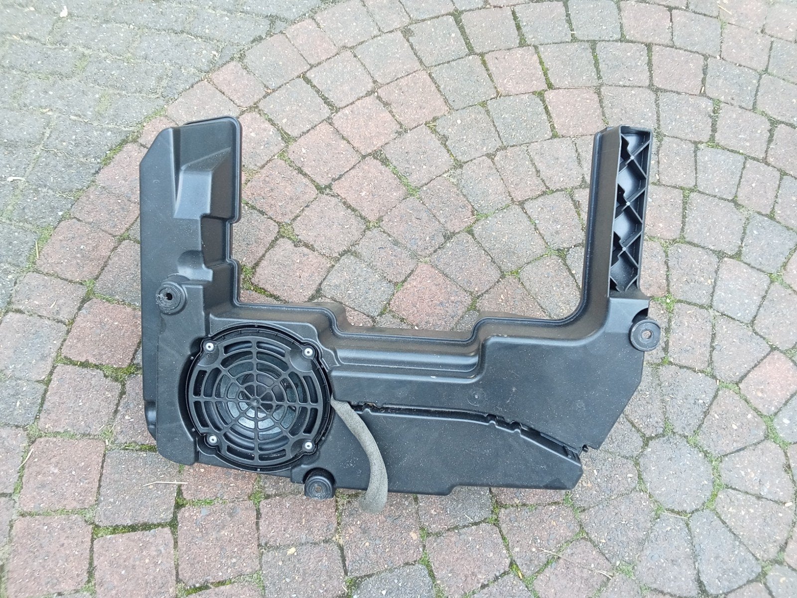 Originele subwoofer Audi A6/S6 Avant (2001) - Goede staat, Ophalen