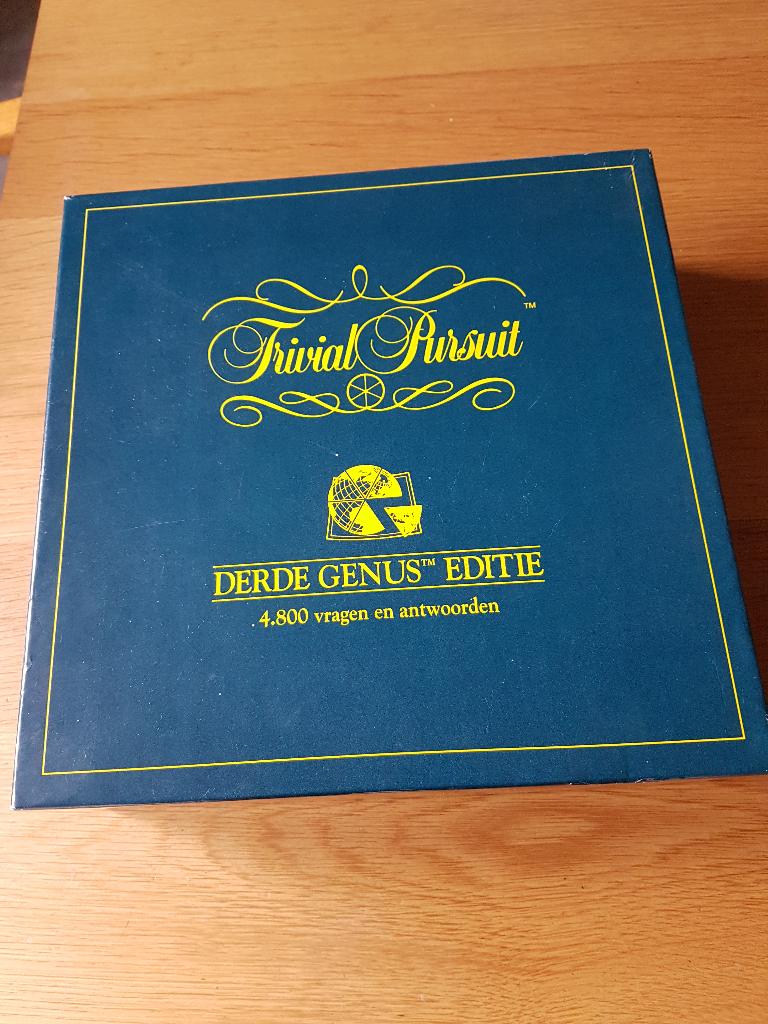 triviant pursuit 3e genus editie parker, Drie of vier spelers, Ophalen of Verzenden, Nieuw