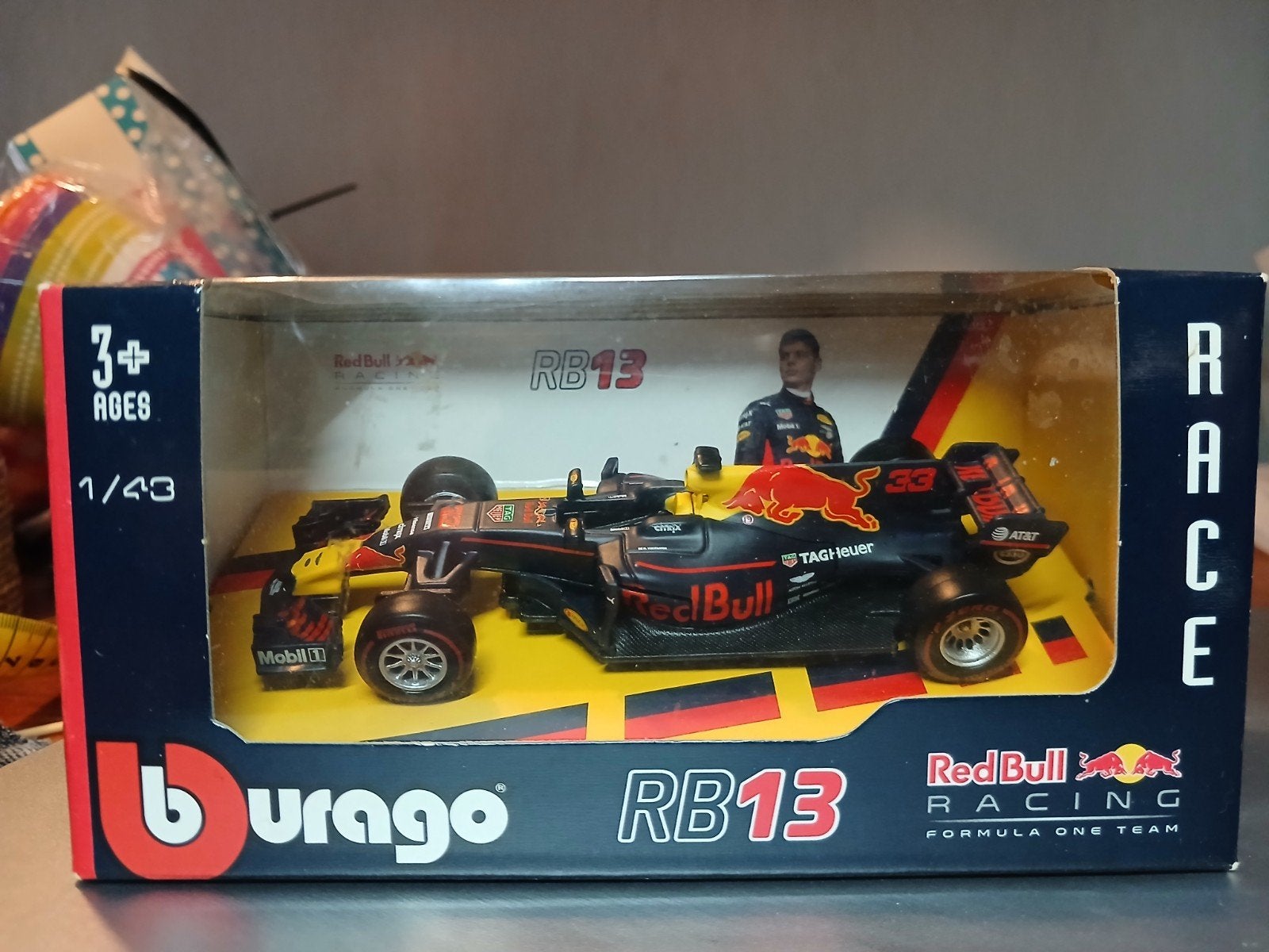 max verstappen burago red bull, Ophalen of Verzenden, Zo goed als nieuw, Auto