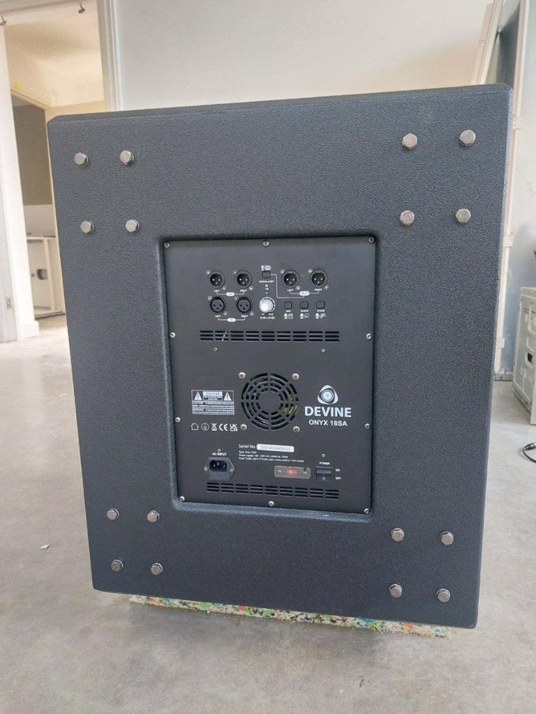 Devine Onyx 18SA + 2x Onyx 15A geluidsinstallatie PA set, Audio, Tv en Foto, Luidsprekers, Ophalen, Nieuw, Boekenplank luidspreker
