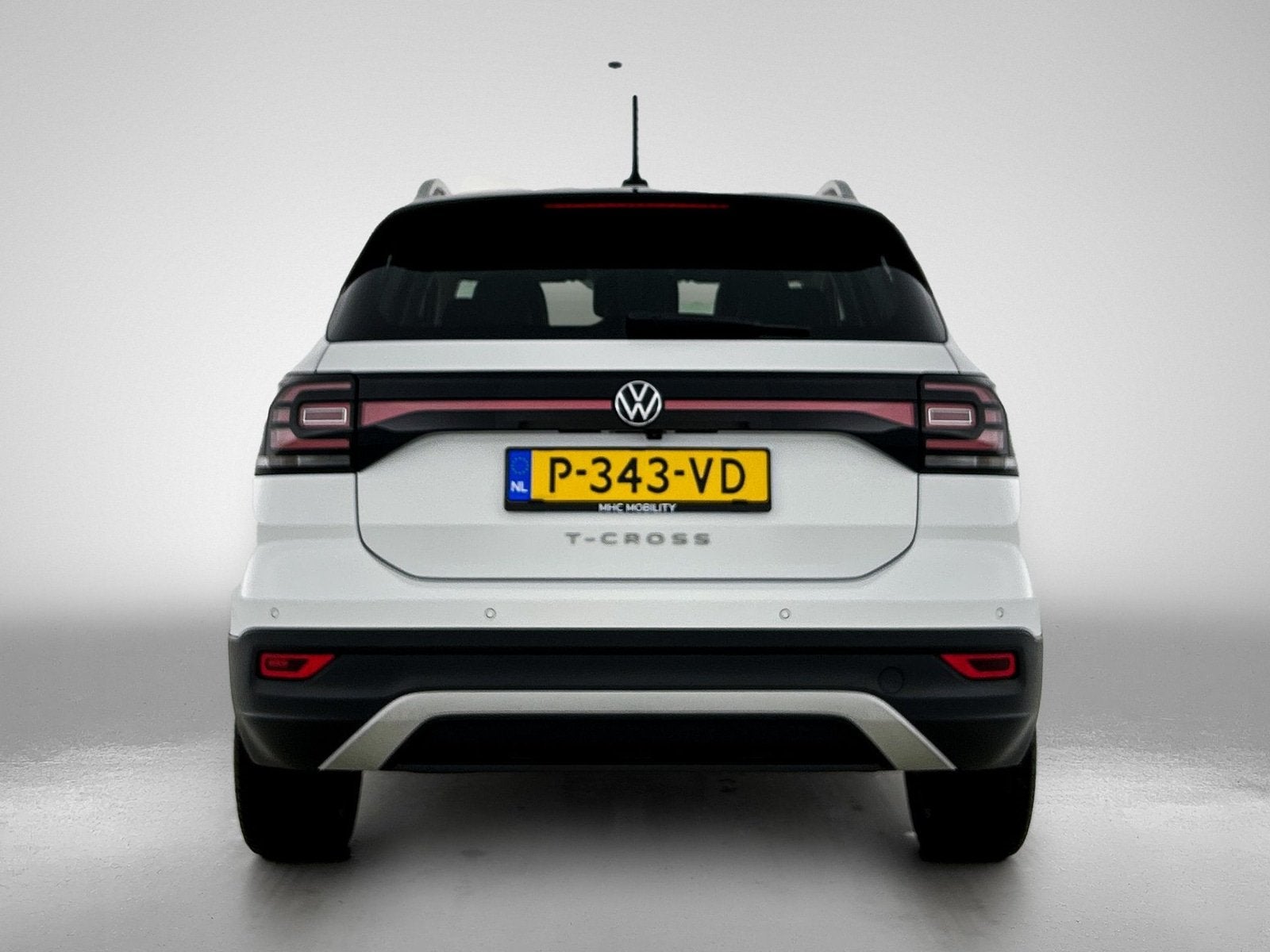 Volkswagen T-Cross 1.0 TSI Style | Navi | Camera | Clima |, Auto's, T-Cross, Gebruikt, Leder en Stof, Wit