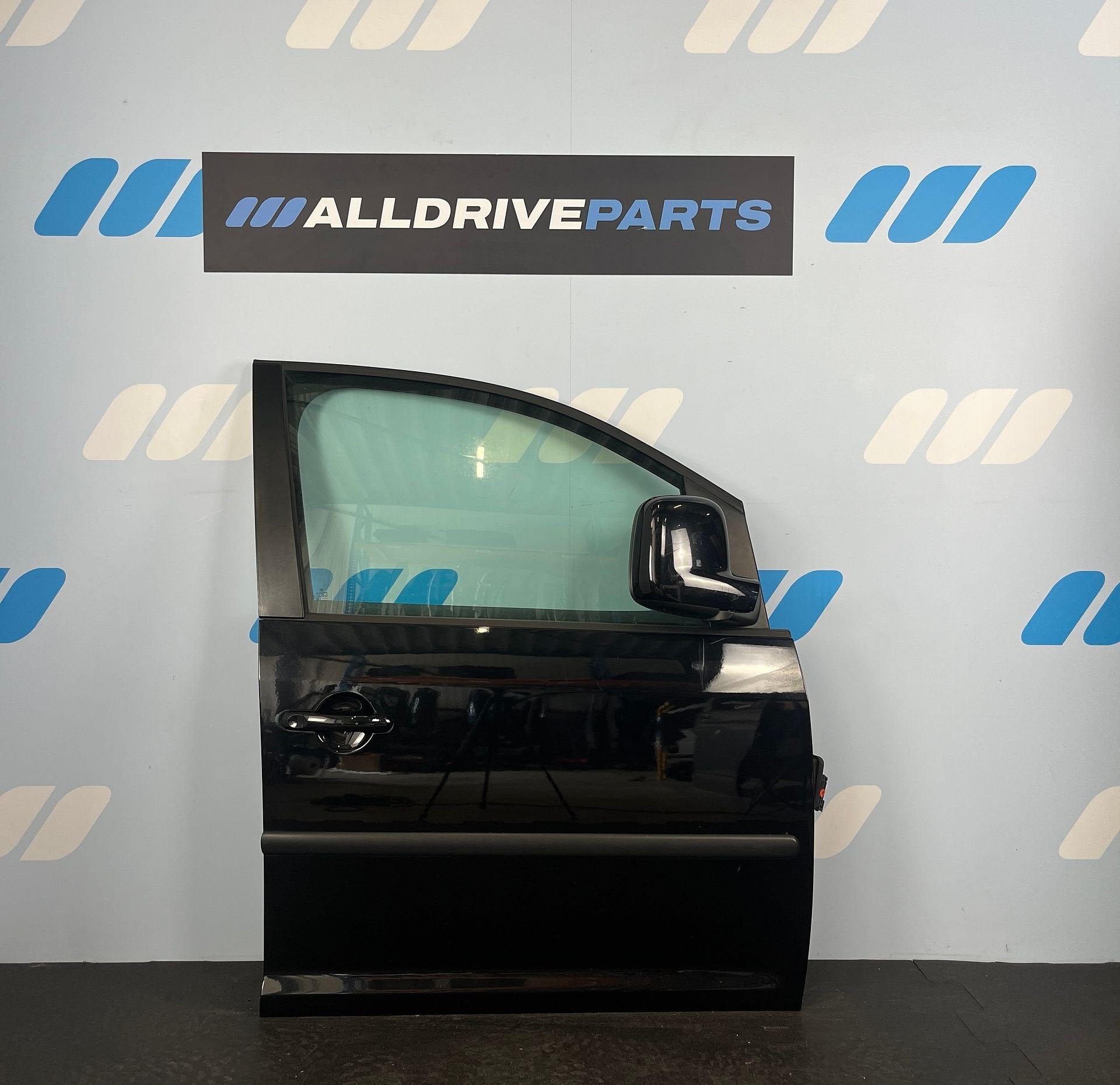 Voorportier rechts VW Caddy zwart Deep Black LC9X 2K0831056B