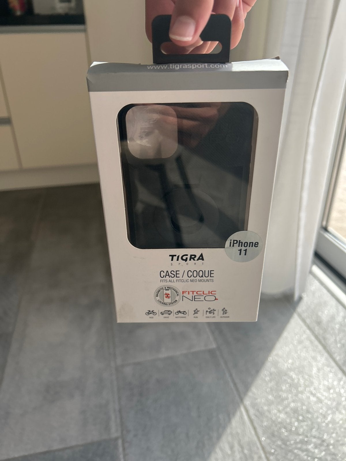 Tigra Sport FitClic Neo Hoesje voor iPhone 11 Zwart, Telecommunicatie, Mobiele telefoons | Hoesjes en Frontjes | Apple iPhone