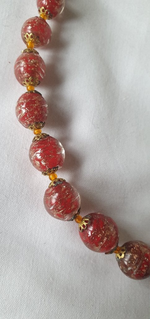 Murano ketting rood goud mondgeblazen handmade Venetië 1960, Ophalen of Verzenden, Gebruikt, Rood, Overige materialen