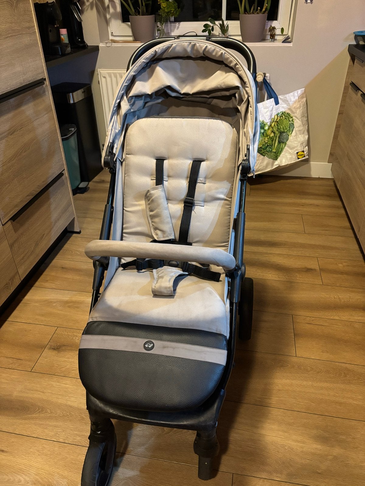 Puck Flo Buggy Taupe/Beige - Vanaf Geboorte, Ophalen of Verzenden, Gebruikt, Overige merken, Verstelbare rugleuning