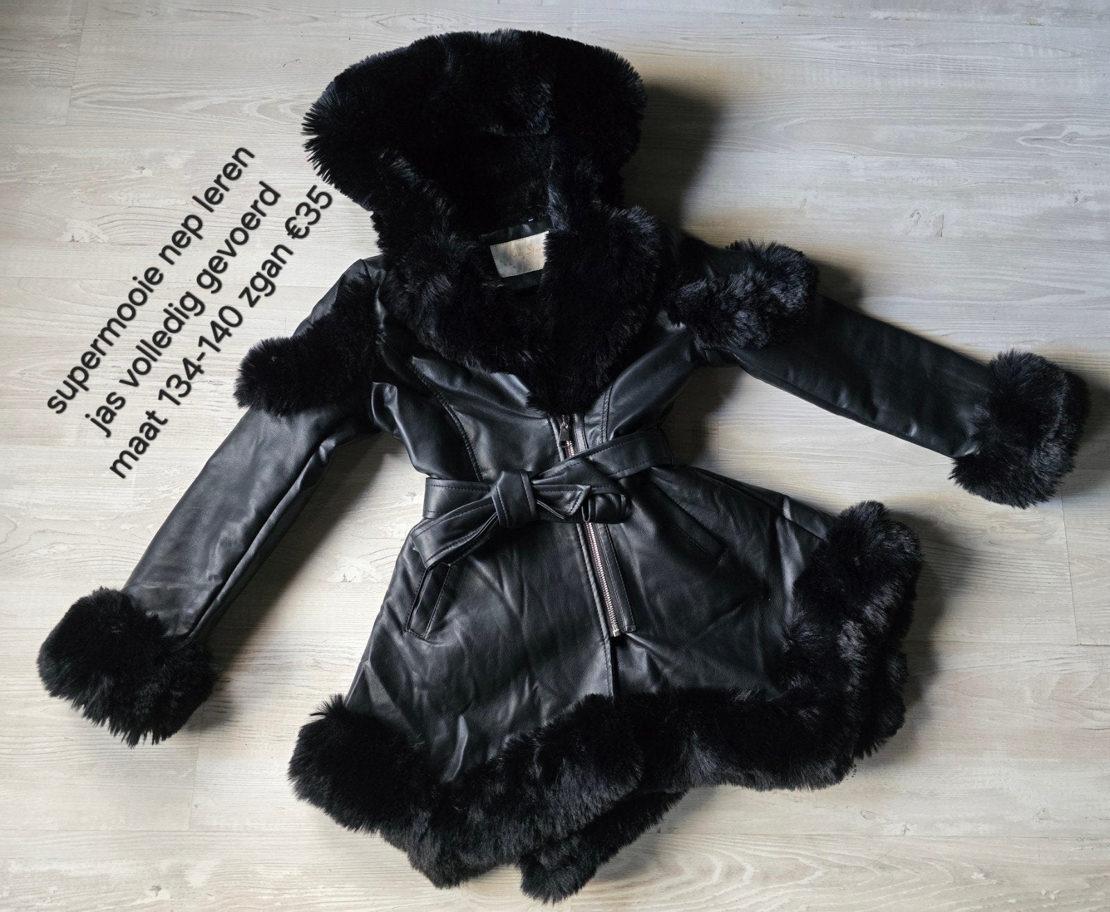 fake fur winterjas volledig gevoerd heerlijk warm bont zwart, Kinderen en Baby's, Ophalen, Zo goed als nieuw, Meisje, Jas
