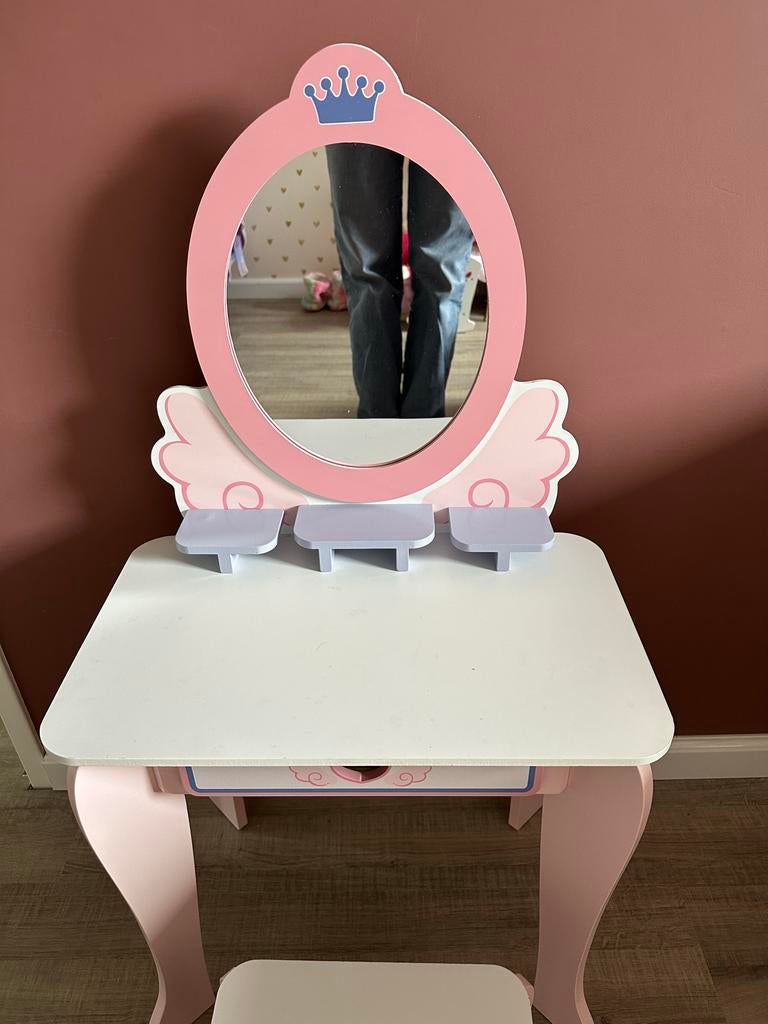 Make-up tafel met krukje voor kinderen vanaf 3 jaar, Kinderen en Baby's, Speelgoed | Houten speelgoed, Ophalen, Gebruikt