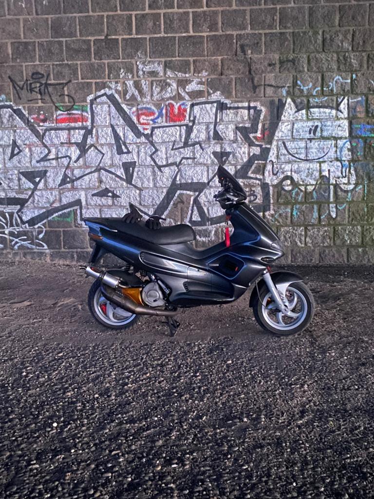 Pm59 180cc uitlaat. TE RUIL runner zip tph pmtuning pm, Fietsen en Brommers, Brommeronderdelen | Algemeen, Zo goed als nieuw, Uitlaat