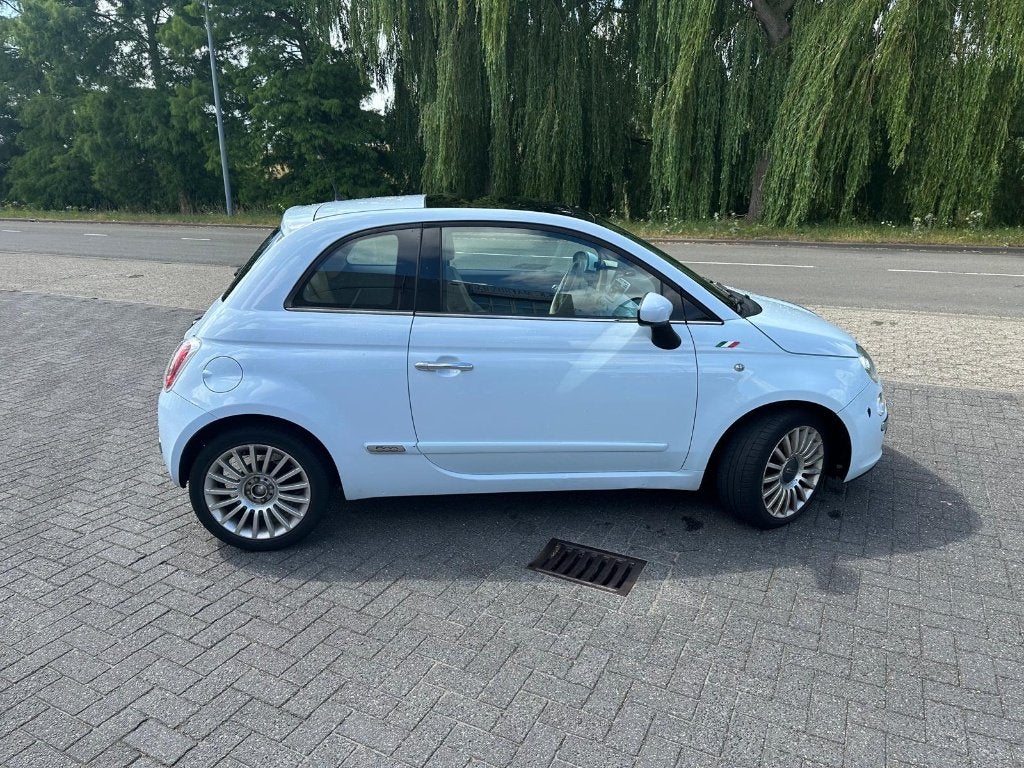 Fiat 500 1.2 Lounge-2008 Lichtblauw, Voorwielaandrijving, 1242 cc, 4 cilinders, 840 kg
