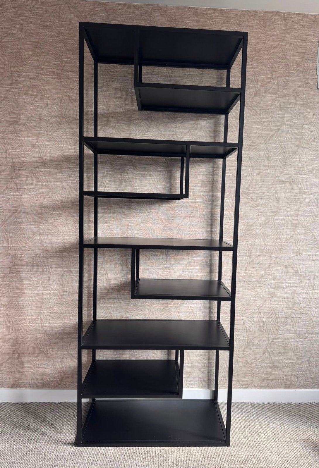 Metalen decoratieve kast, Ophalen, Met plank(en), 200 cm of meer, 50 tot 100 cm