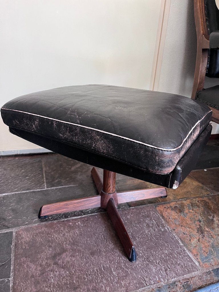 Deens design draai voetenbankje teak leer, Ophalen, Minder dan 50 cm, Gebruikt, Leer