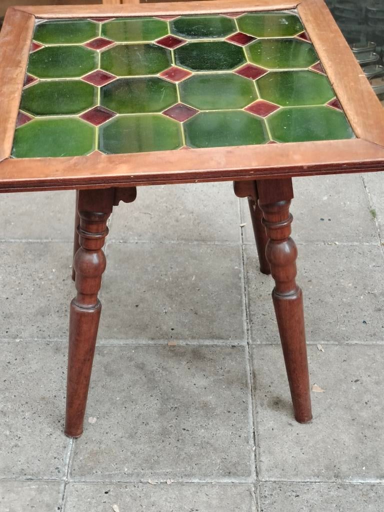 Vintage tafeltje met tegeltjes, Ophalen