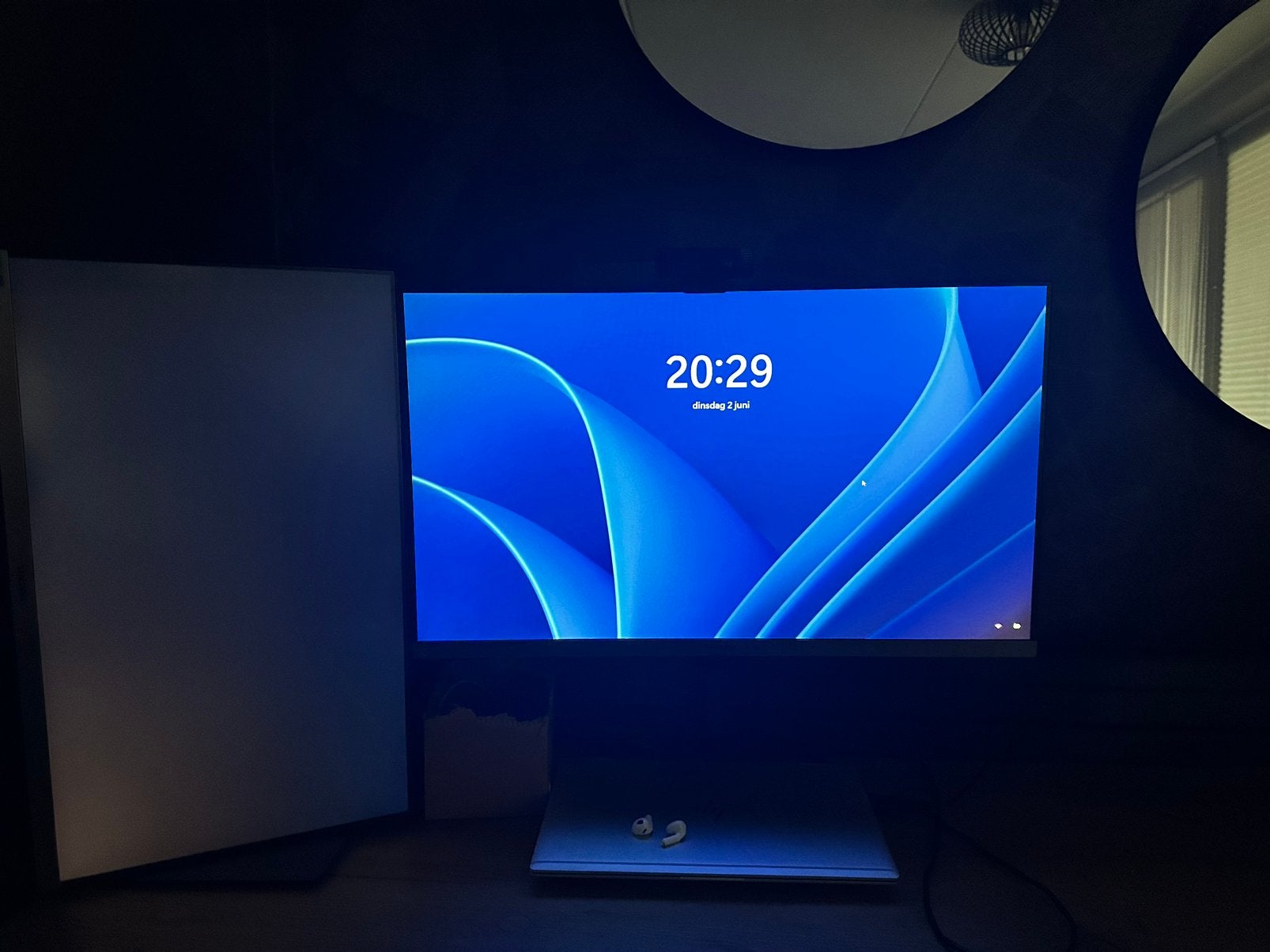 Samsung Monitoren (LS24R650) 2 stuks, Computers en Software, Monitoren, Zo goed als nieuw, 60 Hz of minder, HDMI, Ingebouwde speakers