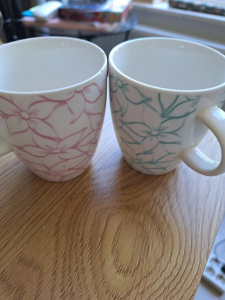 Koffie kopjes, Tuin en Terras, Bloempotten, Ophalen, Gebruikt, Rond, Aardewerk