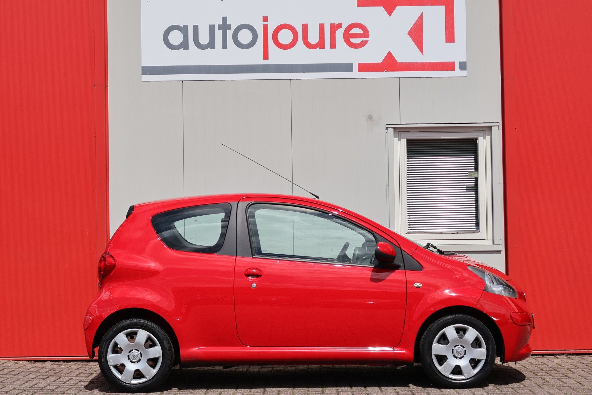 Toyota Aygo 1.0-12V + | APK 06-2027 | (bj 2008), Voorwielaandrijving, Gebruikt, 4 stoelen, 68 pk