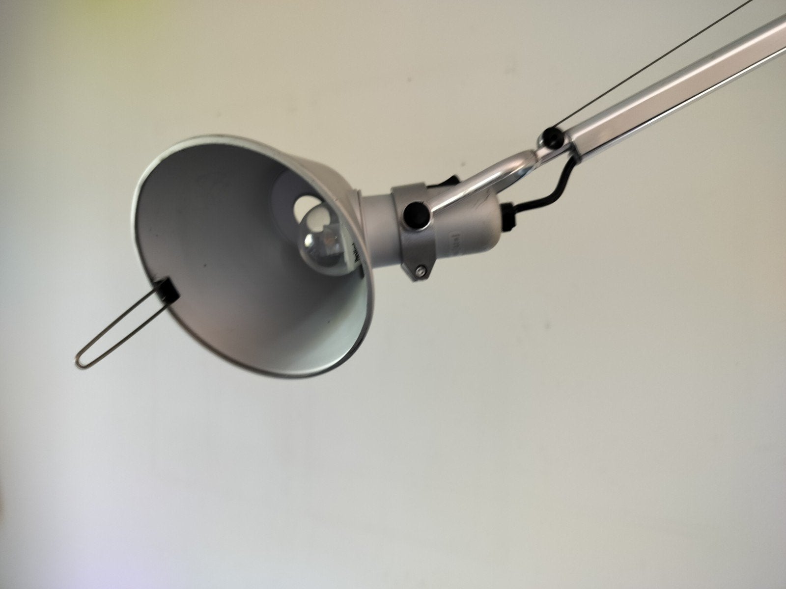 Artemide Verstelbare wandlamp met lange arm - Zilverkleurig, Gebruikt, Leeslamp, Overige merken, Metaal
