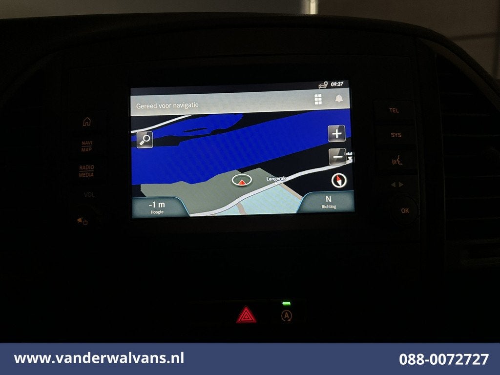 Mercedes-Benz Vito 114 CDI 136pk L2H1 Euro6 Airco | Camera |, Auto's, Voorwielaandrijving, Gebruikt, Euro 6, 4 cilinders