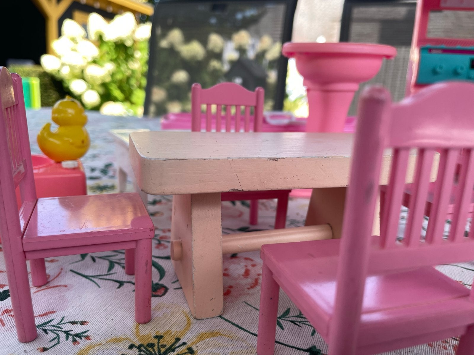 Grote set poppenhuismeubels - Keuken, badkamer, woonkamer, Ophalen, Gebruikt, Meisje