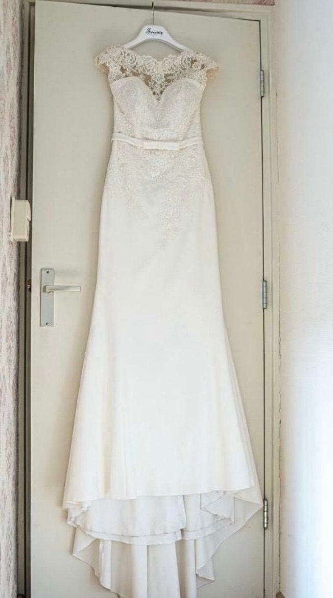 White One trouwjurk maat 36 met bustier, Ophalen of Verzenden, Gedragen, Wit, Trouwjurk