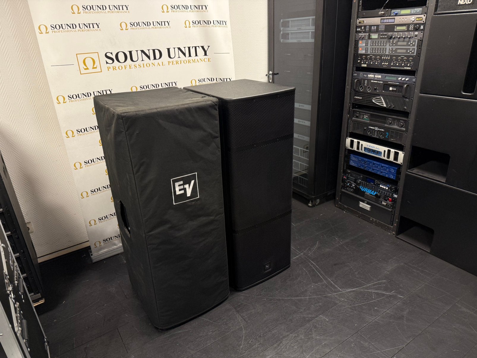 Electro Voice - ELX215, Ophalen, Zo goed als nieuw, Subwoofer, Overige merken