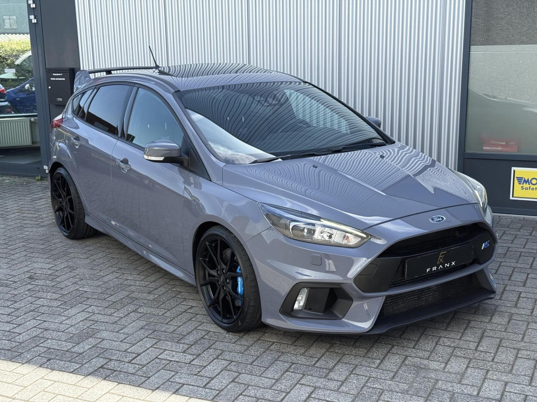 Ford Focus 2.3 RS |KEYLESS|DAKRAAM|SONY|CARPLAY, Auto's, Gebruikt, 4 cilinders, 2300 cc, Bedrijf