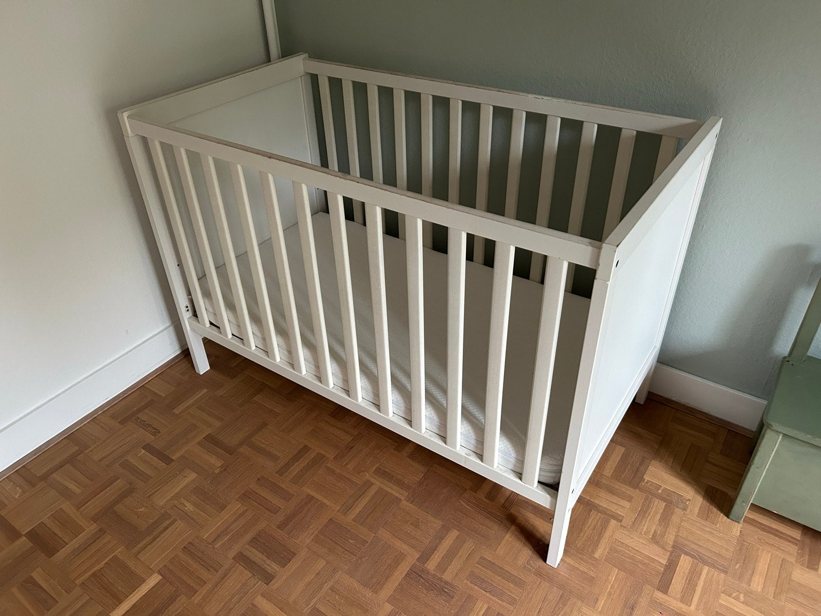 Ikea Sundvik ledikant en commode set, Ophalen, Gebruikt, Ledikant