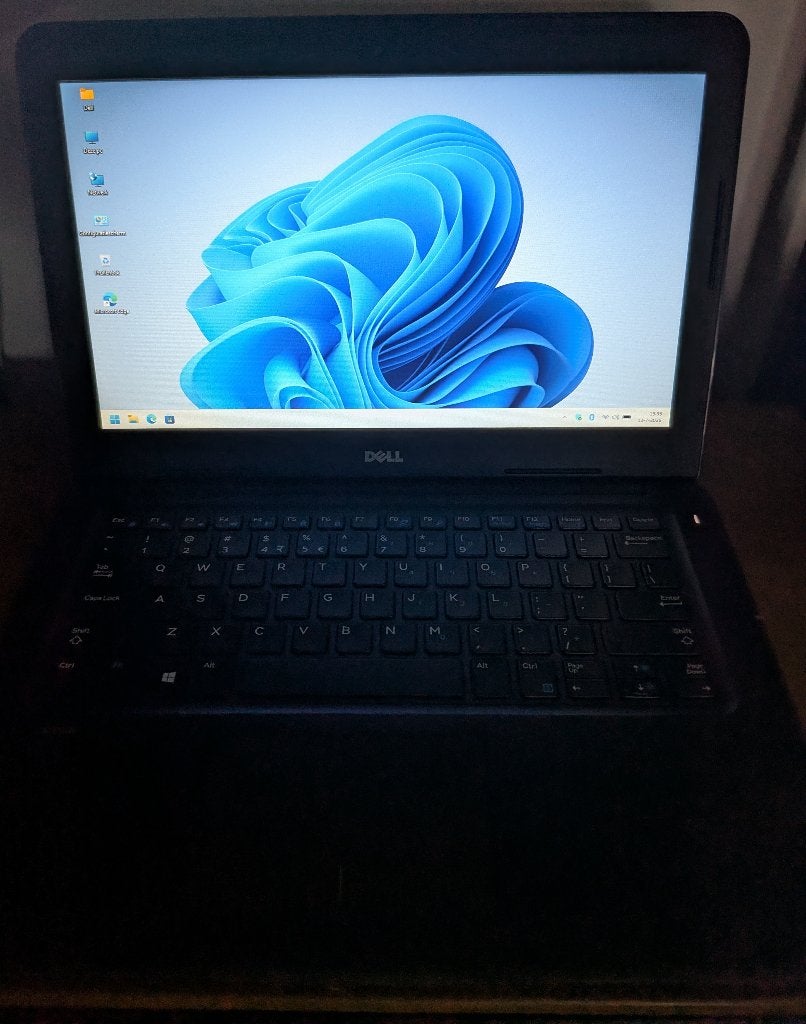Dell Latitude 3380 13" Laptop, Computers en Software, Gebruikt, 128GB S-ata SSD, 2 tot 3 Ghz, Qwerty