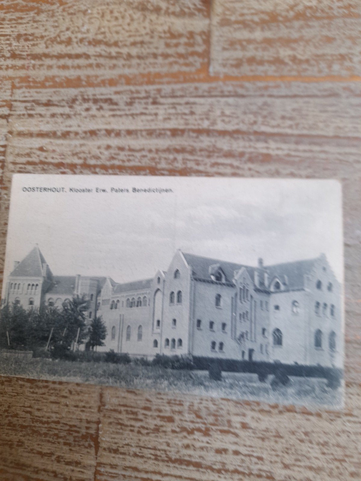 ansichtkaart Oosterhout Klooster Erw.Paters Benedictijnen, Verzenden, Gebruikt, Kaart of Prent, Christendom | Katholiek
