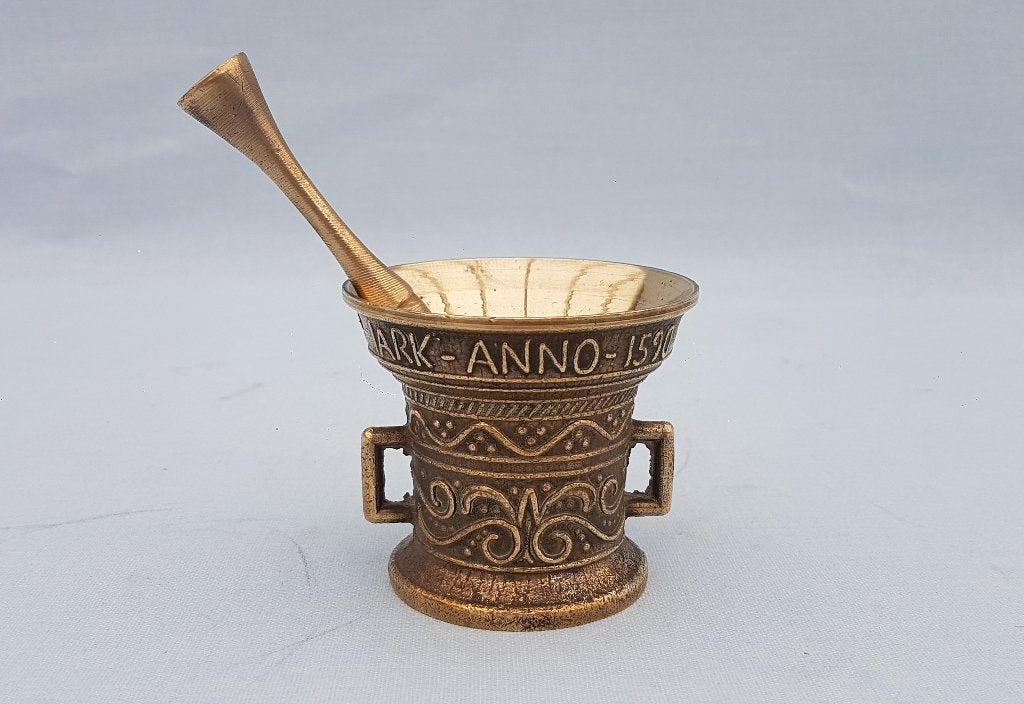 Antieke bronzen vijzel met stamper, Ophalen of Verzenden, Brons