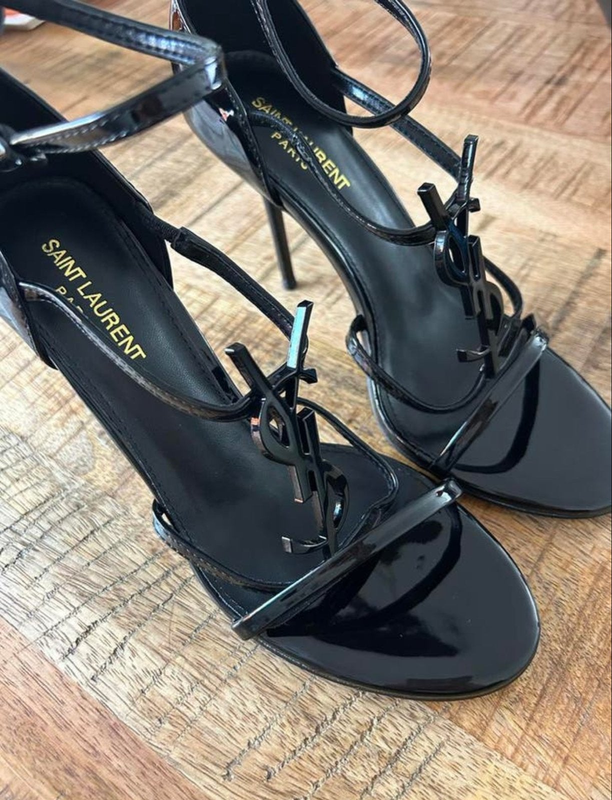 Saint Laurent Opyum Sandalen met Hak - Zwart Lakleer, Kleding | Dames, Ophalen of Verzenden, Zo goed als nieuw, Zwart, Schoenen met hoge hakken