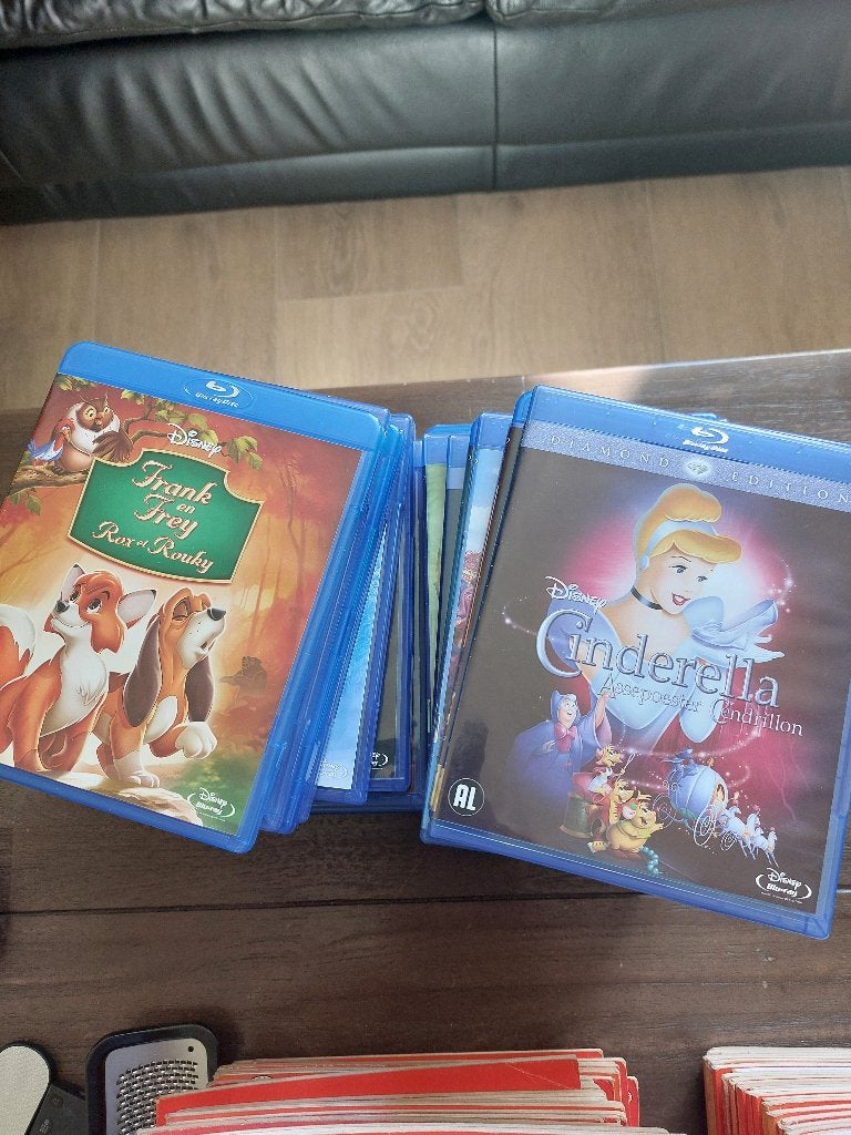 Prive collectie Disney Blu-Ray 37 Stuks (Zgan), Ophalen, Overige figuren, Zo goed als nieuw, Beeldje of Figuurtje