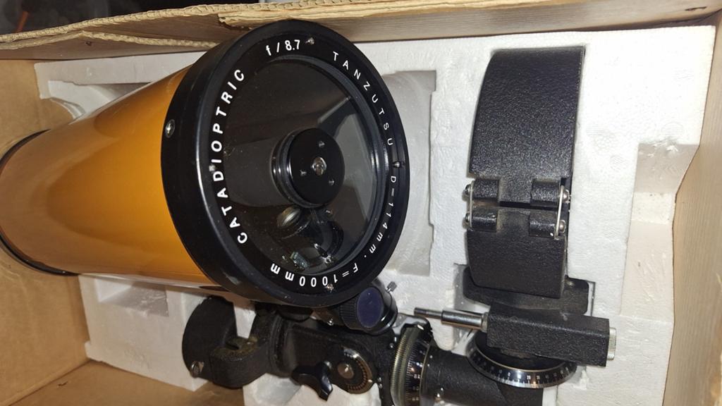 Collectors Item Antieke telescoop Pluto Catadioptrisch., Ophalen, 80 tot 200 mm, Met statief, Spiegeltelescoop (reflector)